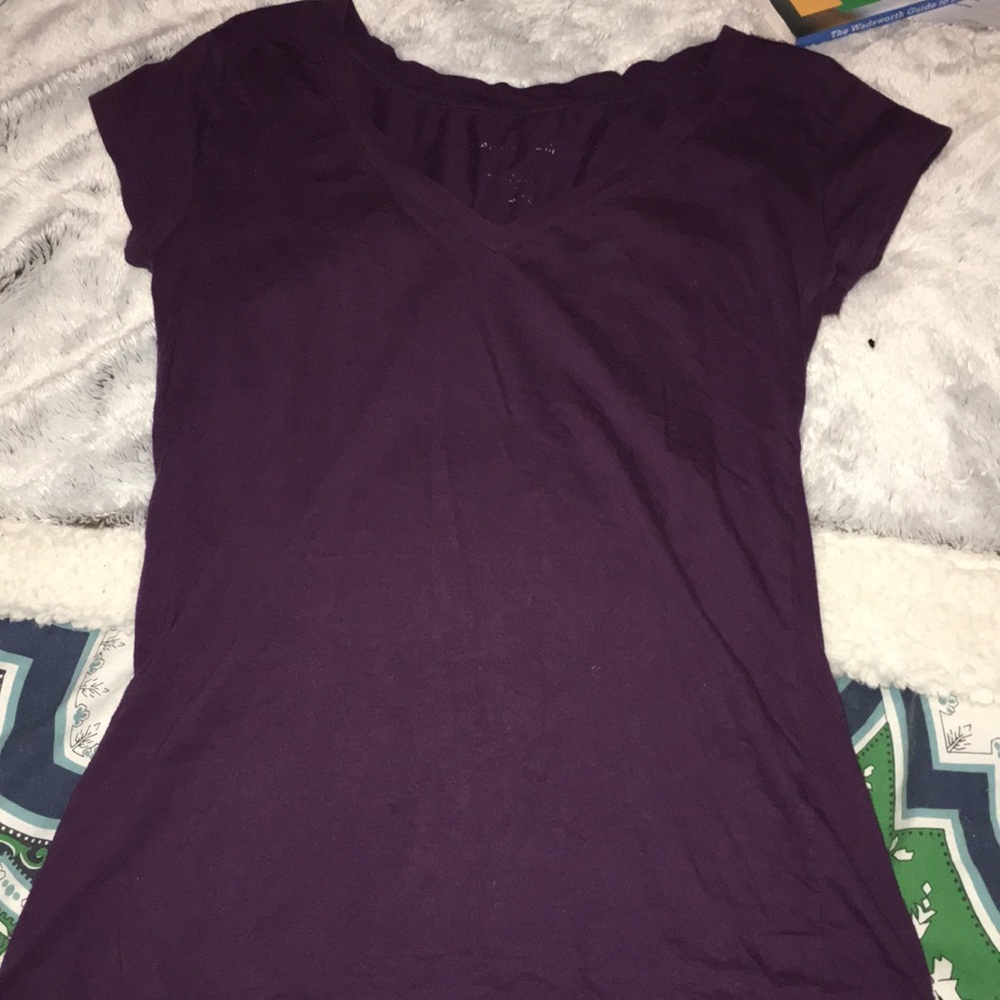 Purple v-neck tshirt